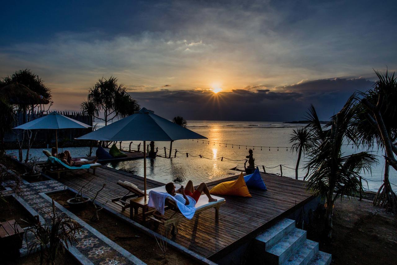 Nusa Veranda Sunset Villas & Restaurant Nusa Lembongan  Exterior photo